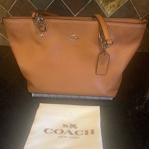 Coach pebbled leather bag
